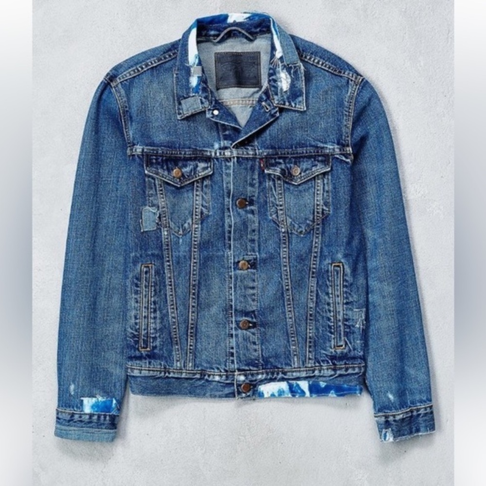 Levi's Shibori Repaired Denim Trucker Mens size Large Tie-Dyed, Distressed
